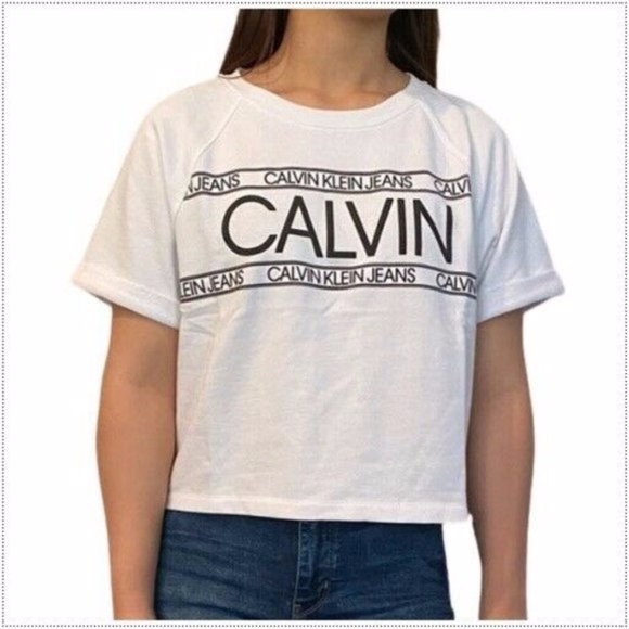 NWT CALVIN KLEIN  French Terry Logo Cropped Tee - Picture 1 of 3